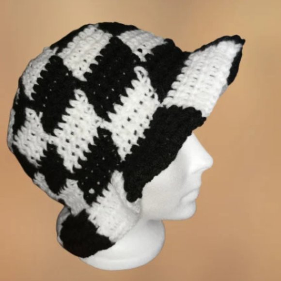 Crochet Checkered Cross-Body Bag - Picture 7 of 9